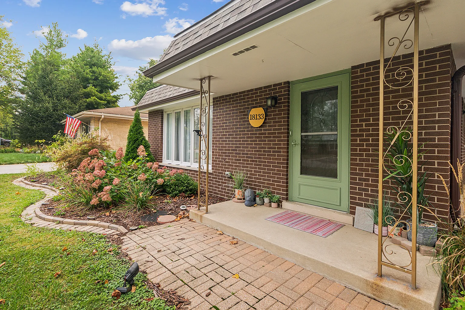 18133 Rockwell Ave photo 1