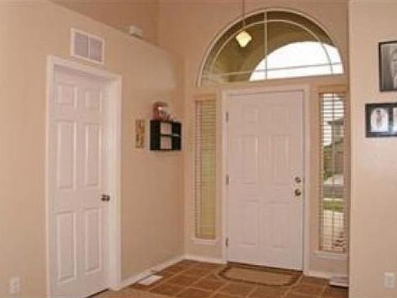 3rd image of 5559 S Plumbdale Ave
