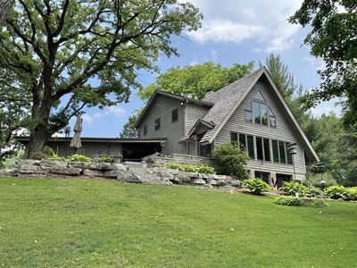 W301S2885 Snowdon DRIVE, Waukesha, WI, 53188