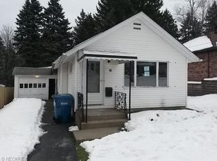 33 5th Ave, Hubbard, OH 44425