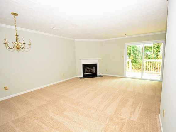2nd image of 4063 Settlers Hill Way