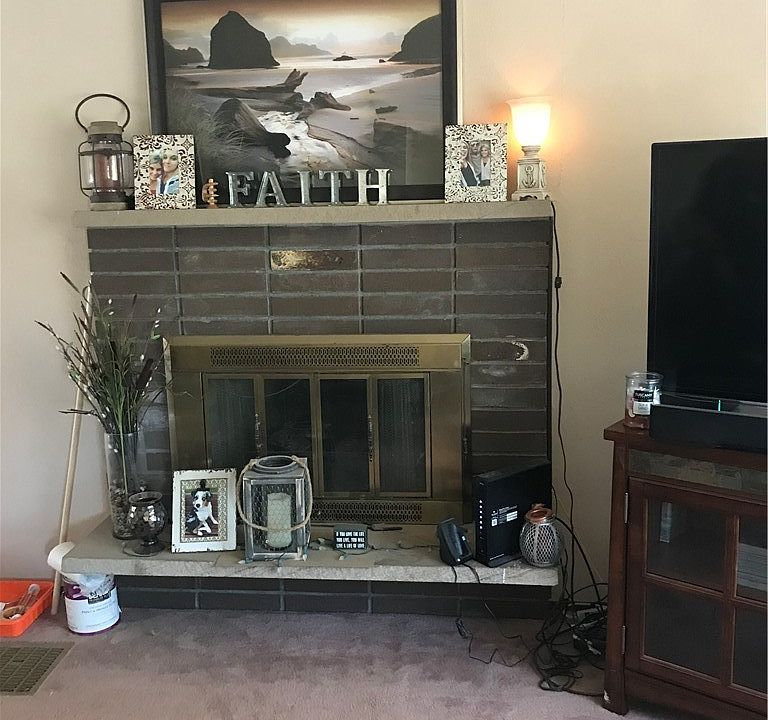 2nd image of 721 Bingham Pl