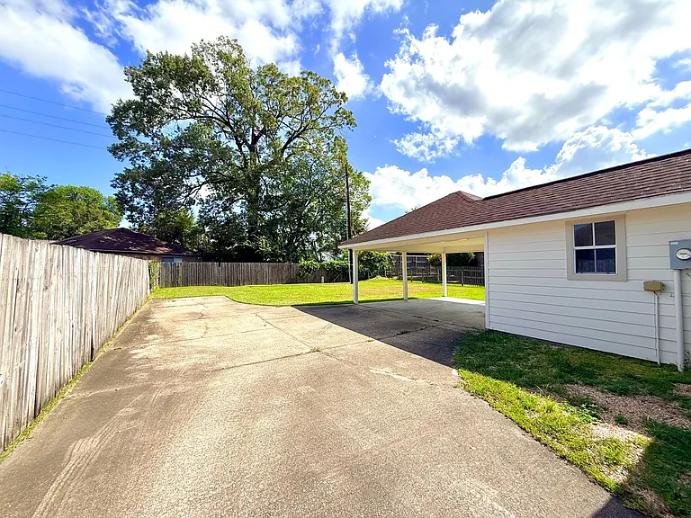 12483 Fairhope Way — Photo 35