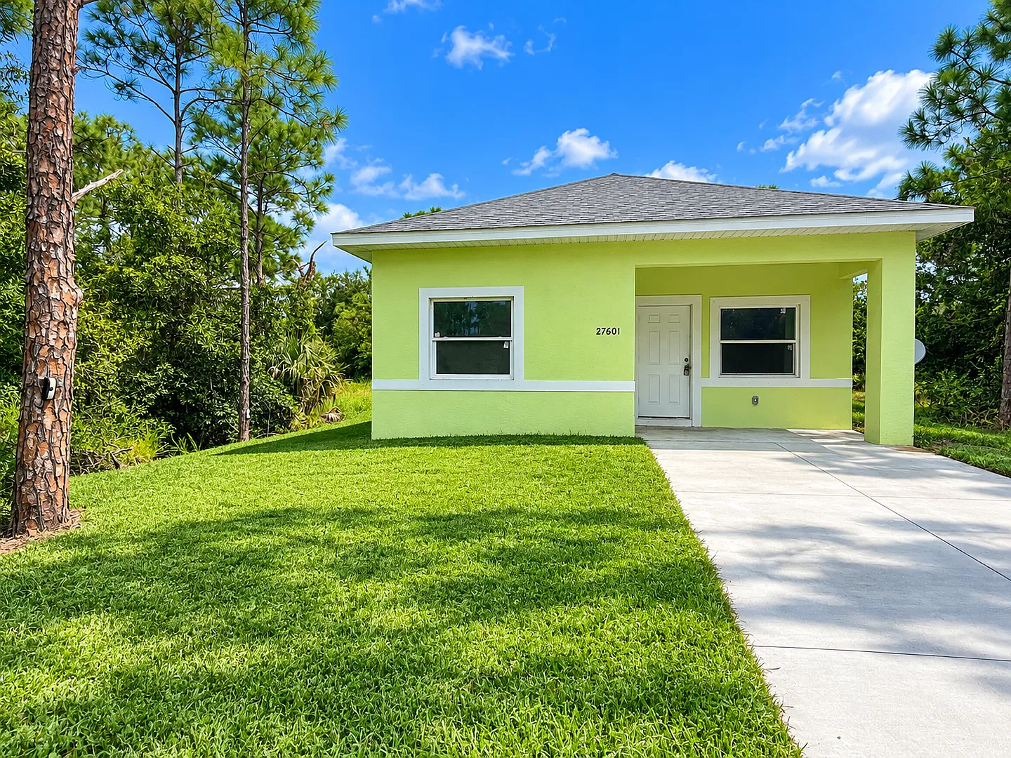Newer 3Bd/2Ba single family home now available — Photo 1
