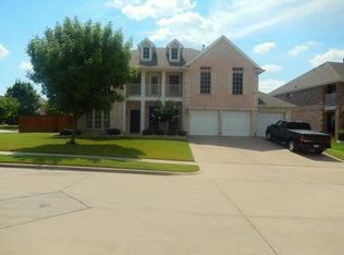 15 Whispering Bend Ct, Mansfield, TX 76063
