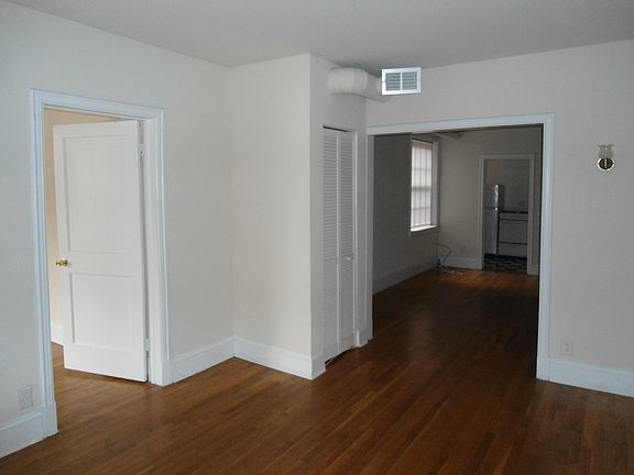 3rd image of 2716 W Grace St APT 7