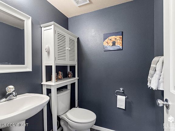 4th image of 8924 Birch Park Cir