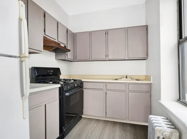 98 Avenue C 6B image 3 of 4