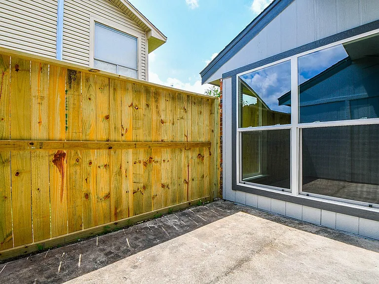 17022 Quail Park Dr — Photo 10