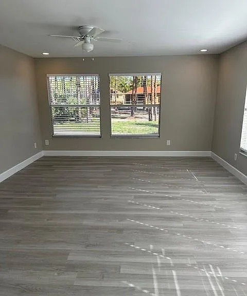 25168 Pinson Dr — Photo 30