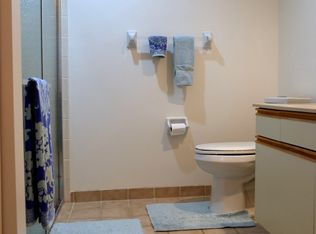 2748 Oak Tree Ln, Oakland Park, FL 33309