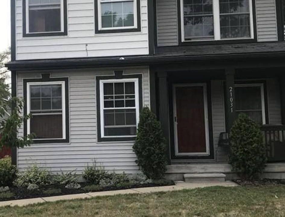 1st image of 21031 Garden Ln