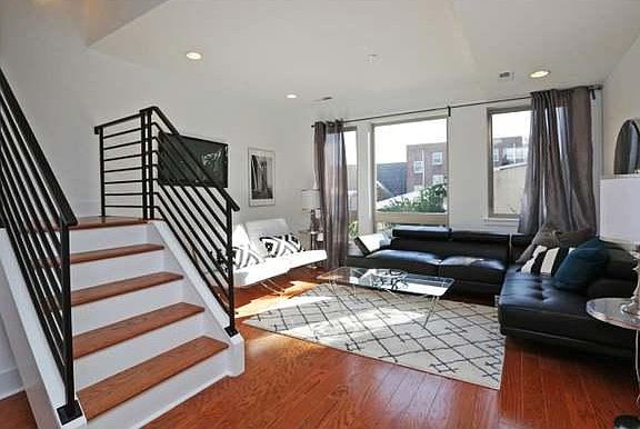 3rd image of 1767 Frankford Ave #3