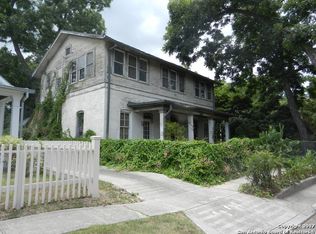 219 Adams St, San Antonio, TX 78210