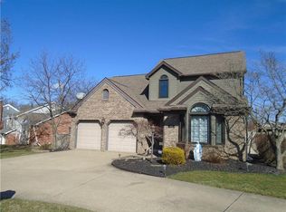 120 Center Dr, Beaver, PA 15009