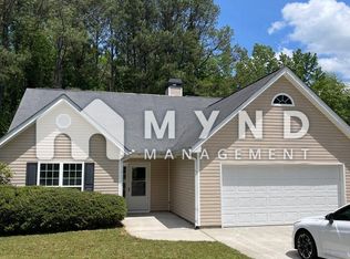 204 Sunset Ridge Dr, Newnan, GA 30263