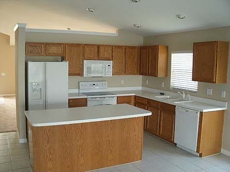 4th image of 7340 Pulteney Dr