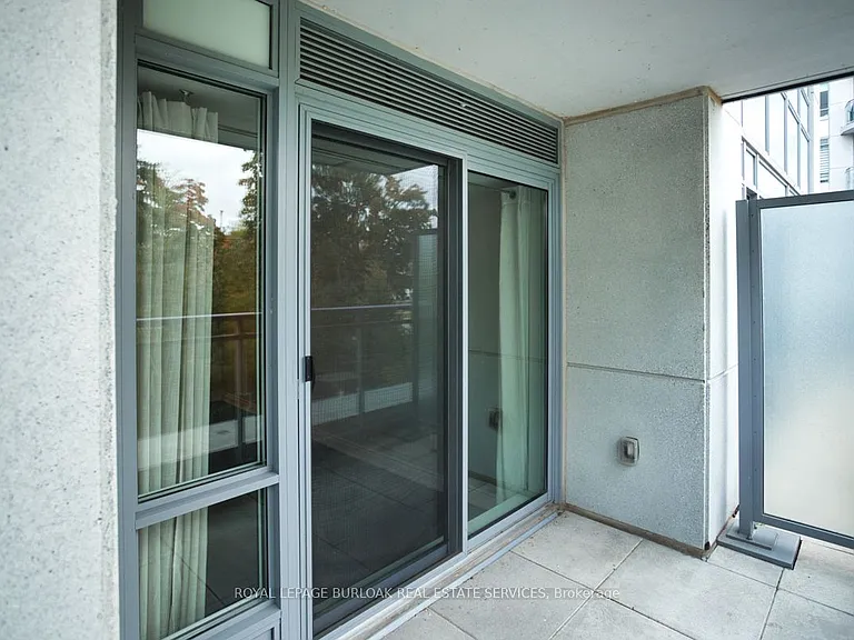 3500 Lakeshore Rd W #219 — Photo 27