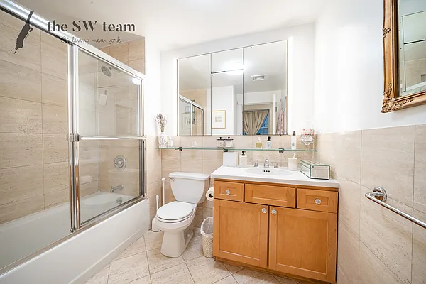 Rented by Living New York | media 17