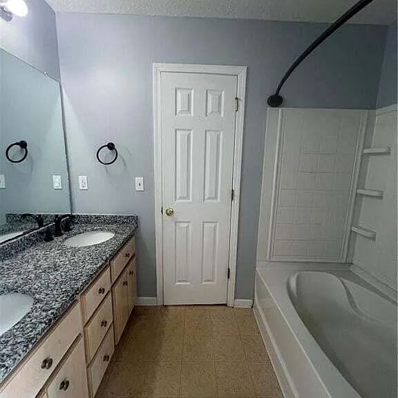 1122 Chart Ln NE — Photo 17