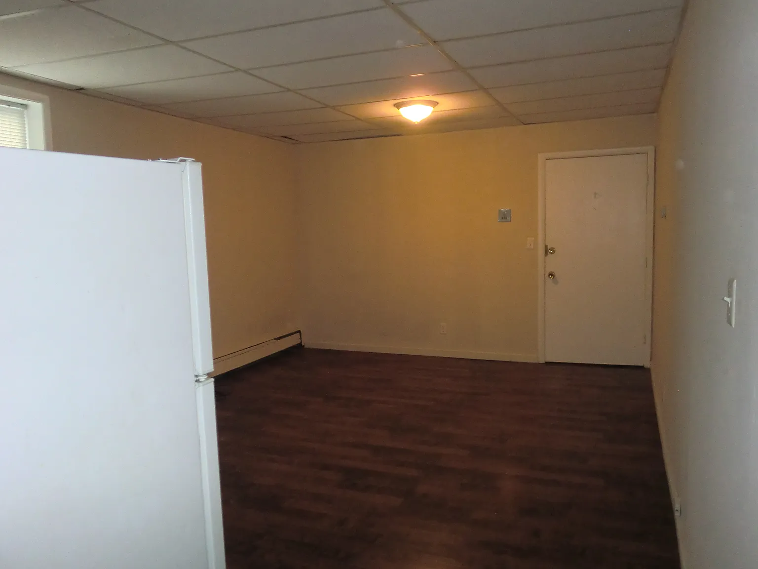 Studio, $850 — Photo 1
