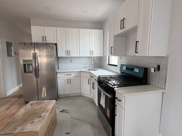 2215 Collier Ave FLOOR 2