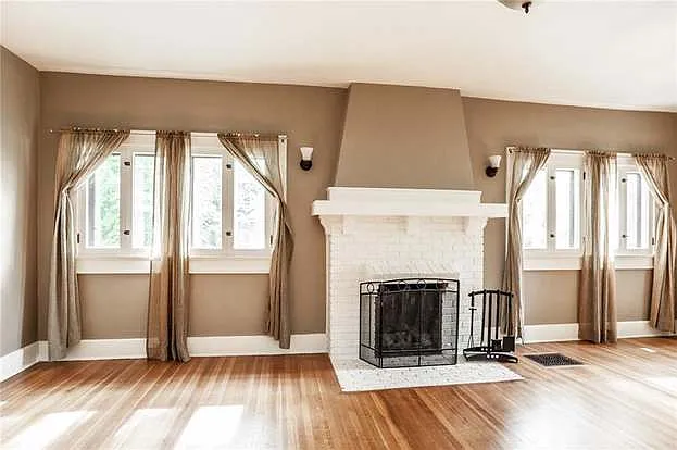 4 bed, 2282 sqft, $2,600 — Photo 3
