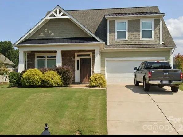 3181 Delaware Dr, Denver, NC 28037
