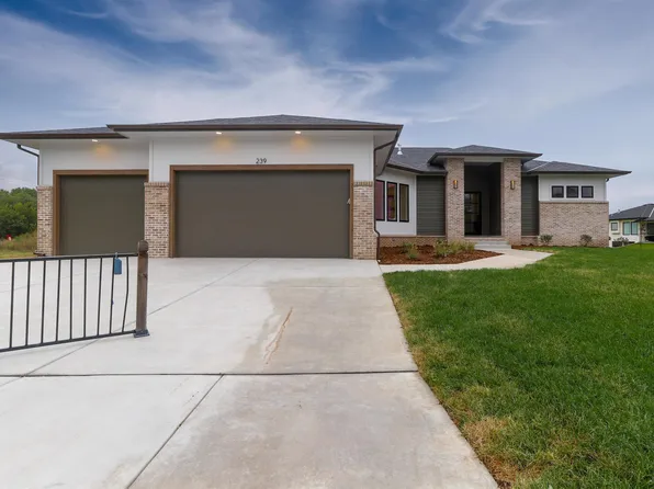 239 S Ciderbluff Ct, Goddard, KS 67052