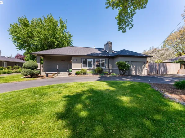325 Lincoln St, Fairview, OR 97024