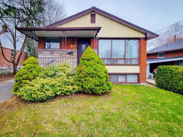 88 Radford St, Hamilton, ON L8S 3E6