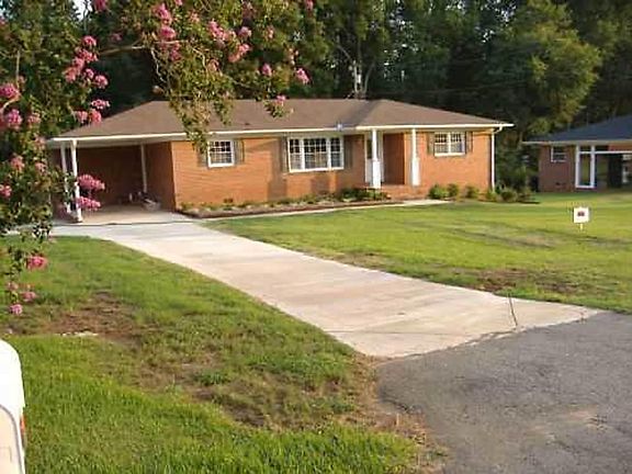 FRONT VIEW FROM LEFT SIDE