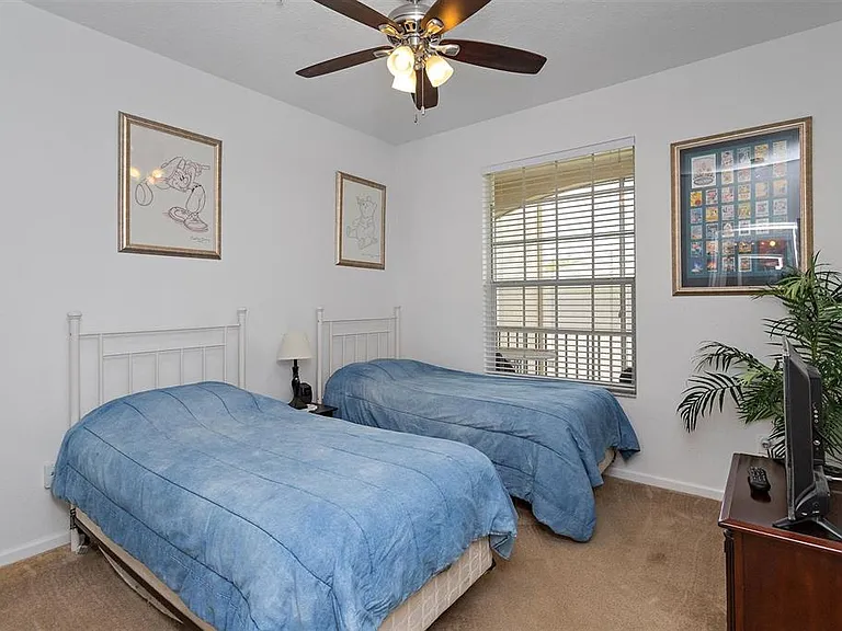 2307 Silver Palm Dr #202 — Photo 16