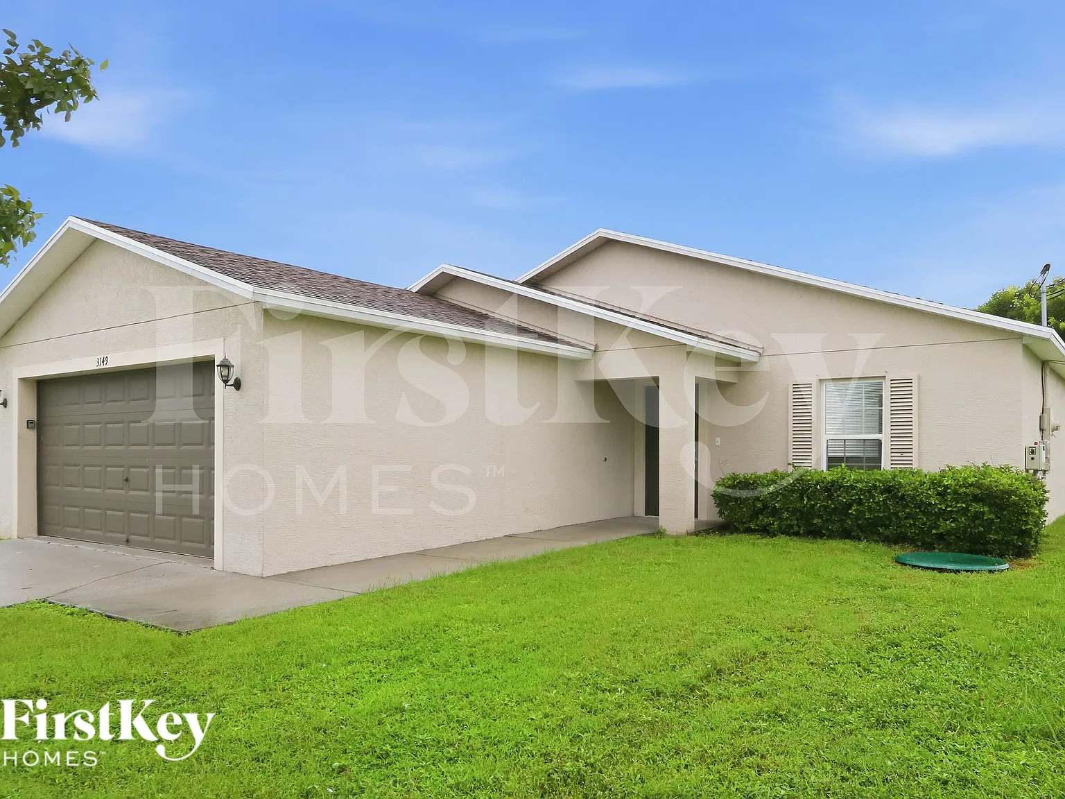 3 bed, 2.0 bath, 1597 sqft, $2,450 — Photo 1