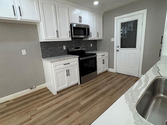 4th image of 16602 David Glen Dr