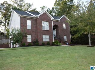 237 W Willow Cir, Calera, AL 35040