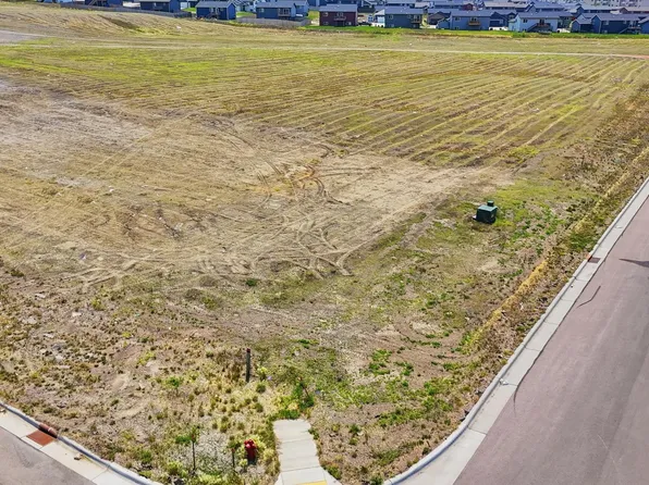 544 Denali Dr, Box Elder, SD 57719