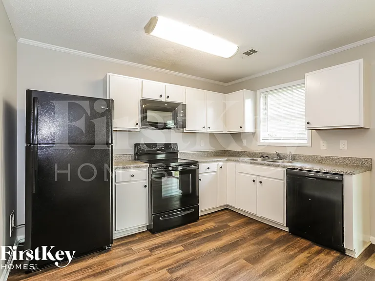 4815 Bob White Run — Photo 7
