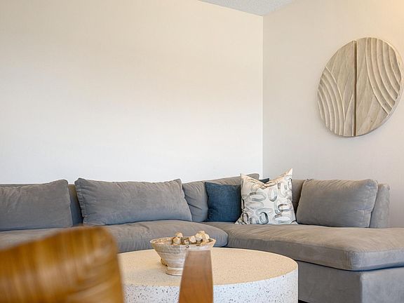 4th image of 4900 N Ocean Boulevard #512