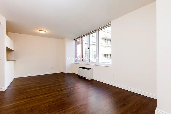 Rented by Mirador Real Estate | media 2