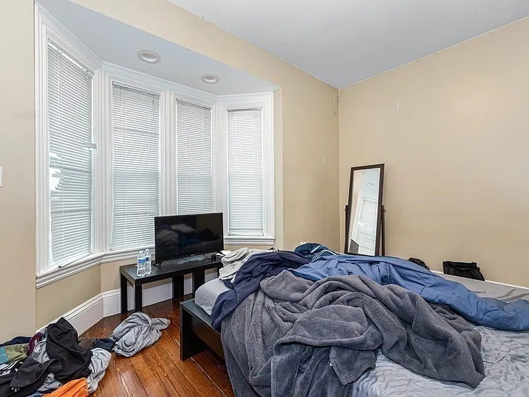 1566 Tremont St #5 — Photo 11