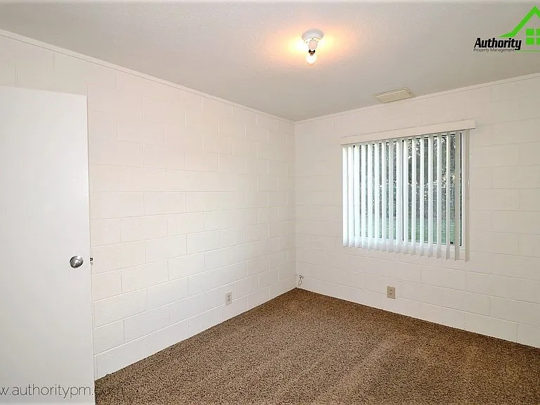 6152 Verde Vale Ct — Photo 9