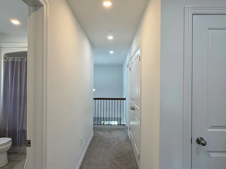 72 McLean Ave — Photo 25