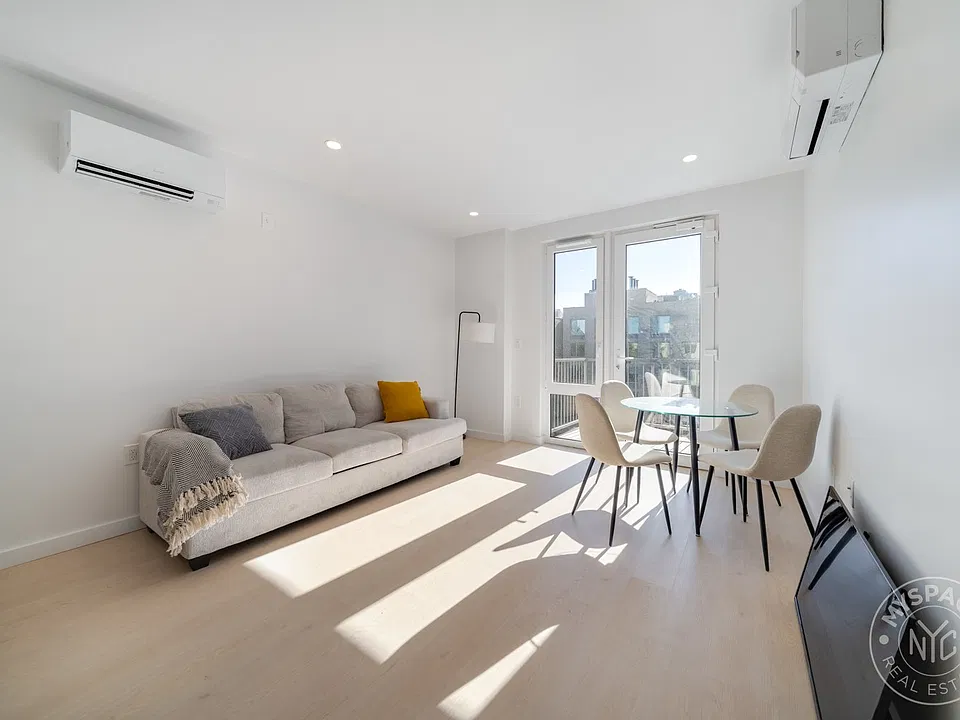 1499 Bedford Ave #6E