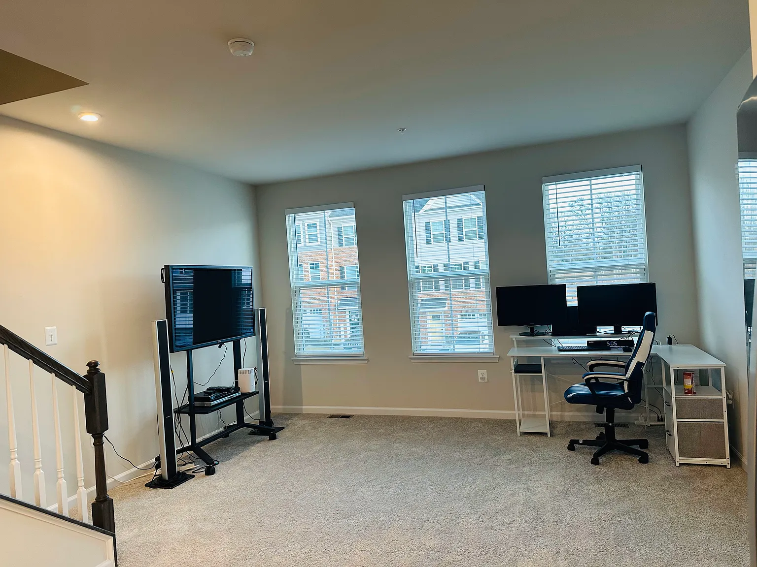 3 bed, 3.5 bath, 1920 sqft, $5,000 — Photo 4