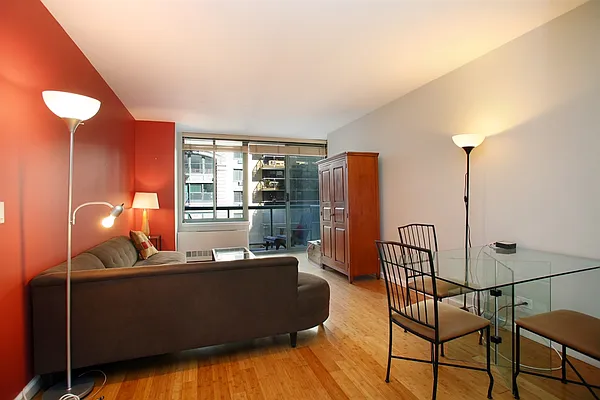 Rented by Corcoran | media 8