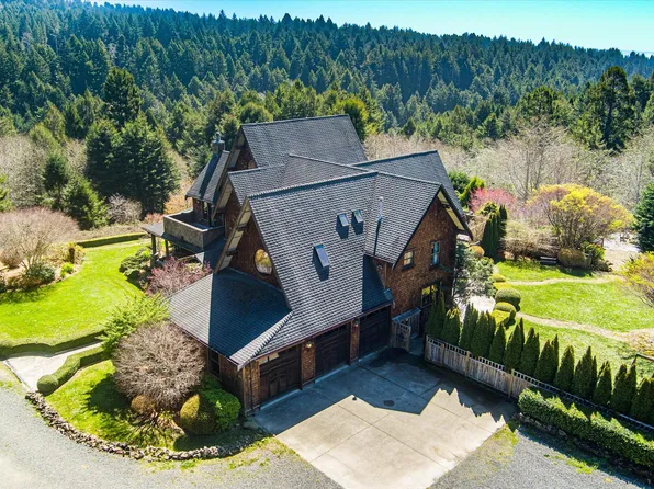 174 Fox Farm Rd, Trinidad, CA 95570