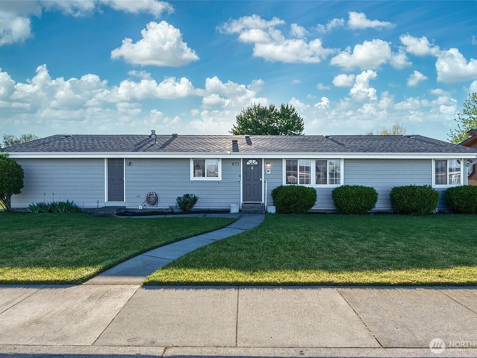 1st image of 1655 SE Hickory Court