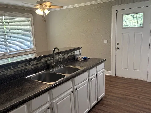 137 Hickory Ave — Photo 4