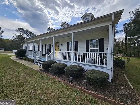 5th image of 17 Goodwyn Rd